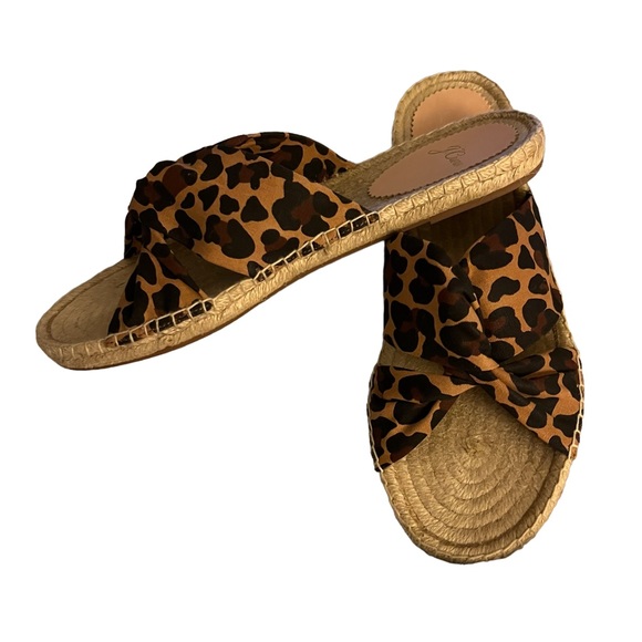 NWOB J. Crew Leopard Print Twisted Knot Espadrille Flat Slide Sandal Size 8 - Picture 2 of 9